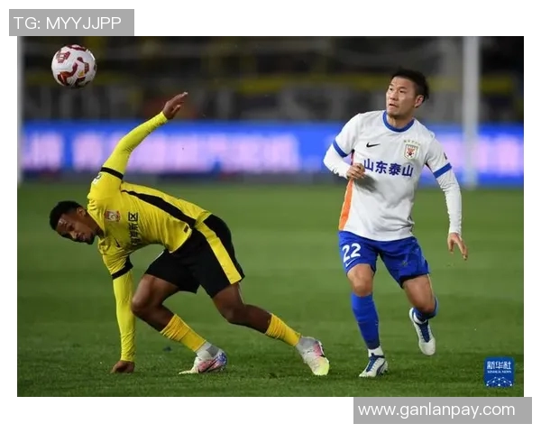 马约加与莫斯利二战的精彩对决回顾与战术分析